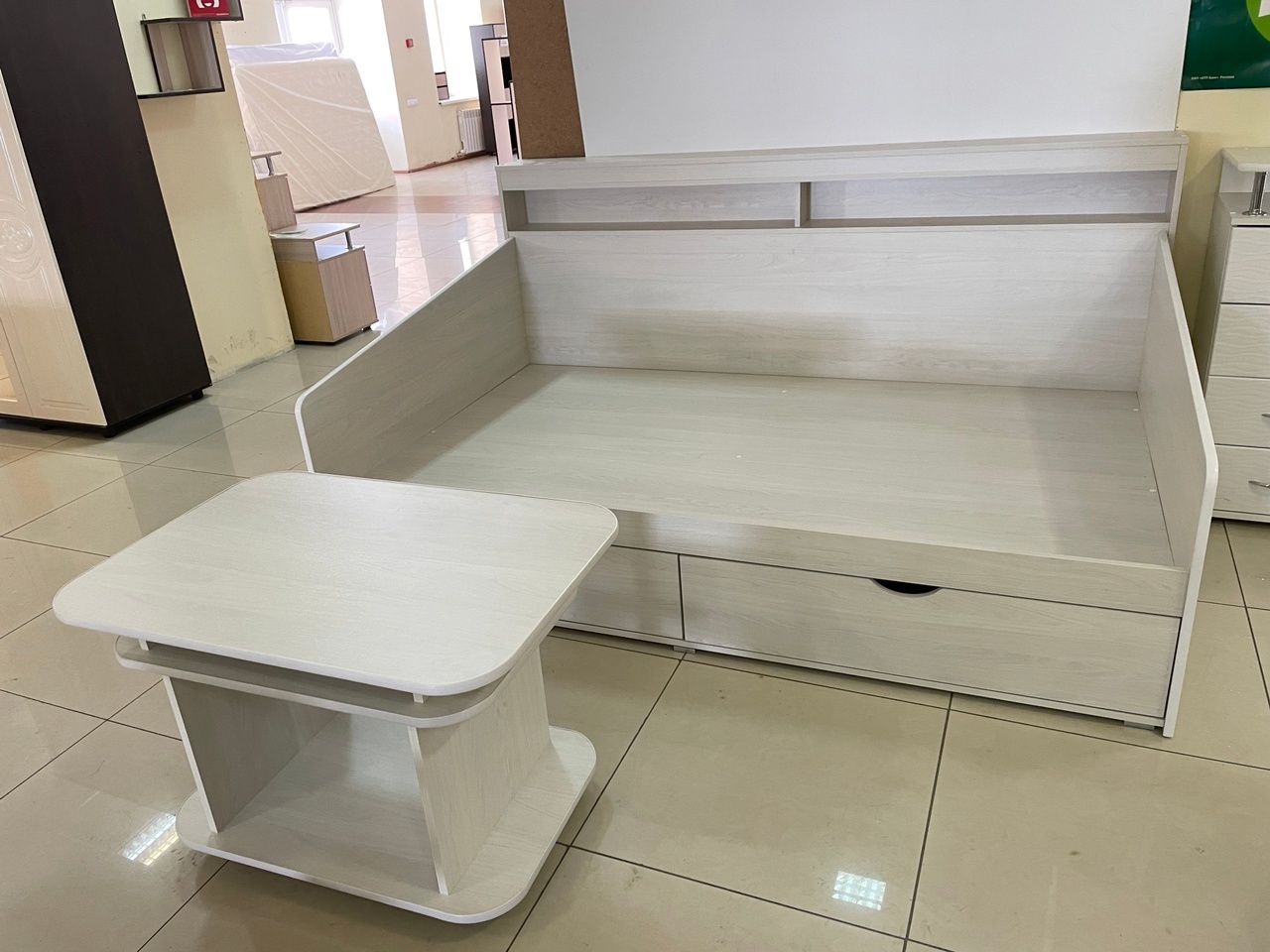 Спальный гарнитур Спальный гарнитур